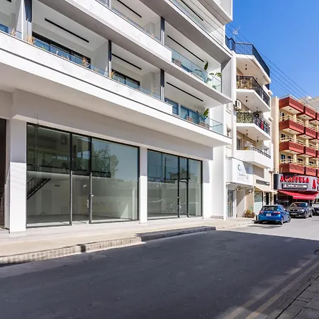 C Apartament *