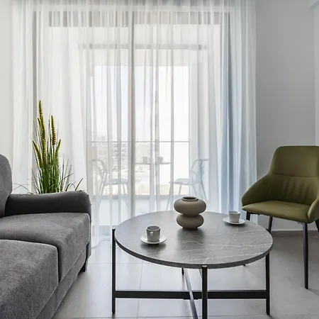 C Apartament *