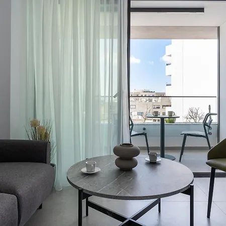 Apartament C Larnaca